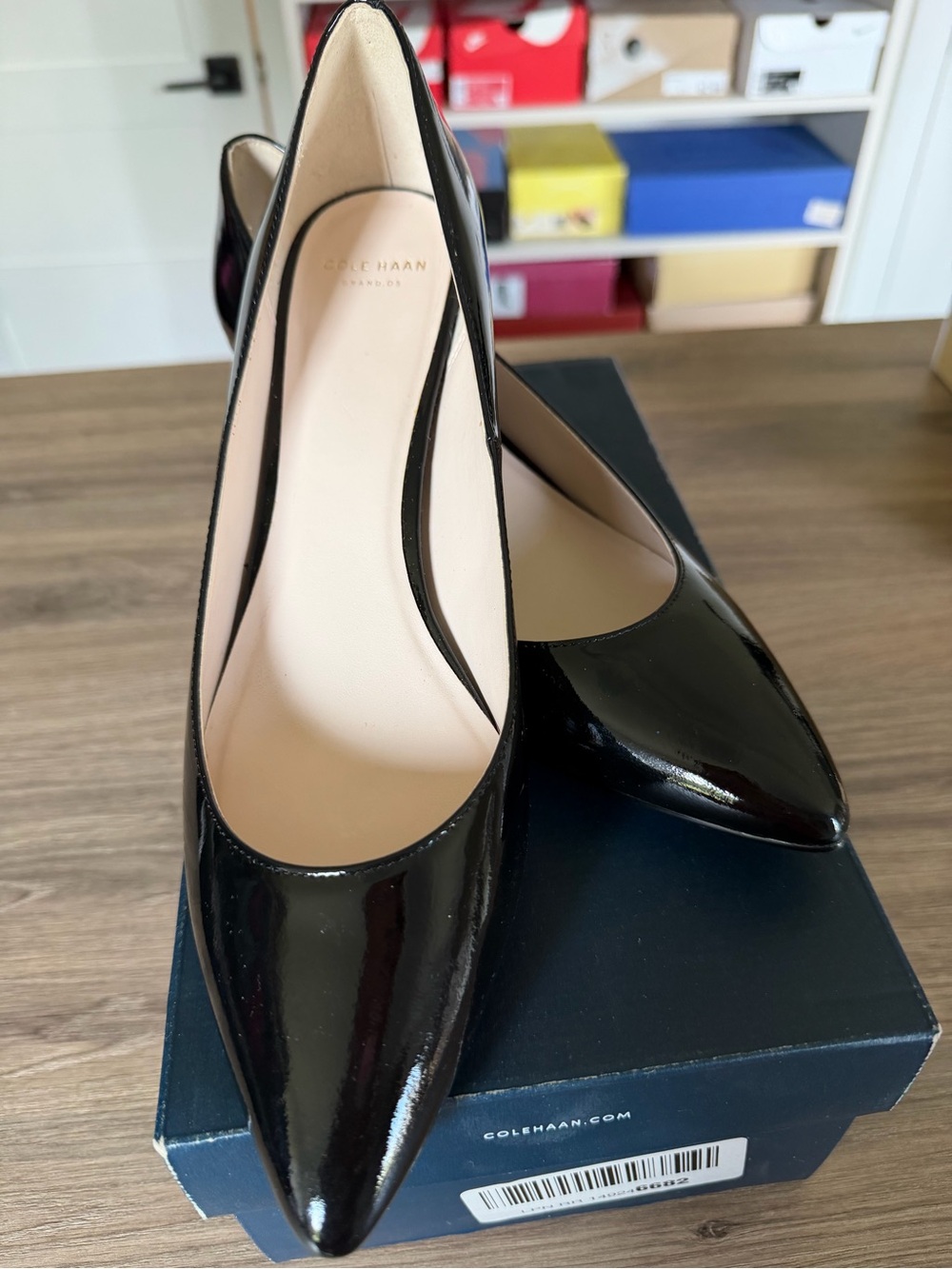 Like New Cole Haan Juliana Black Patent Leather Pointed Toe Pumps Size 9